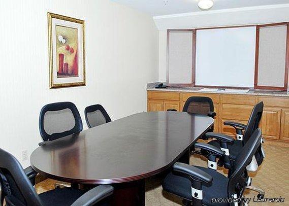 Ramada By Wyndham Oakland Downtown City Center Fasilitas foto