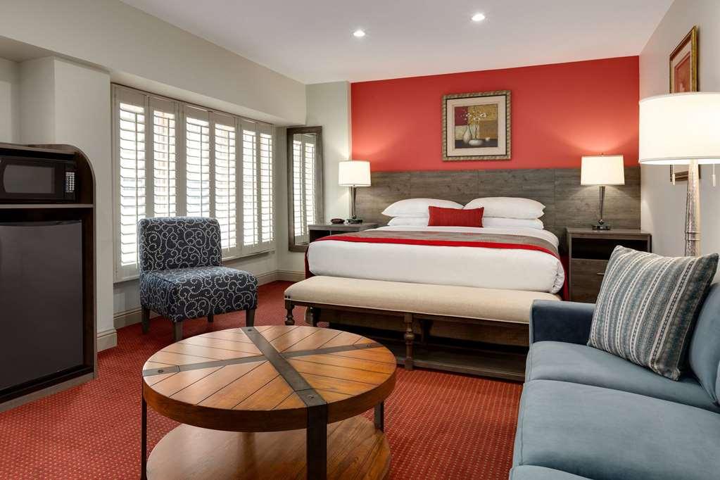Ramada By Wyndham Oakland Downtown City Center Ruang foto